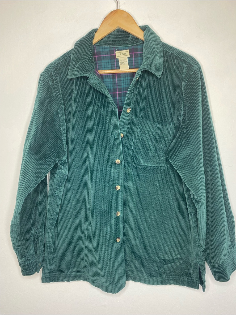 L.L Bean VTG Corduroy Shacket Size Medium Plaid Unisex Comfy